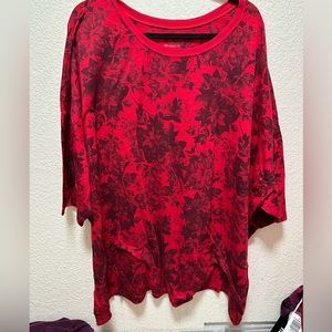 Super cute torrid dolman top. Size 6.